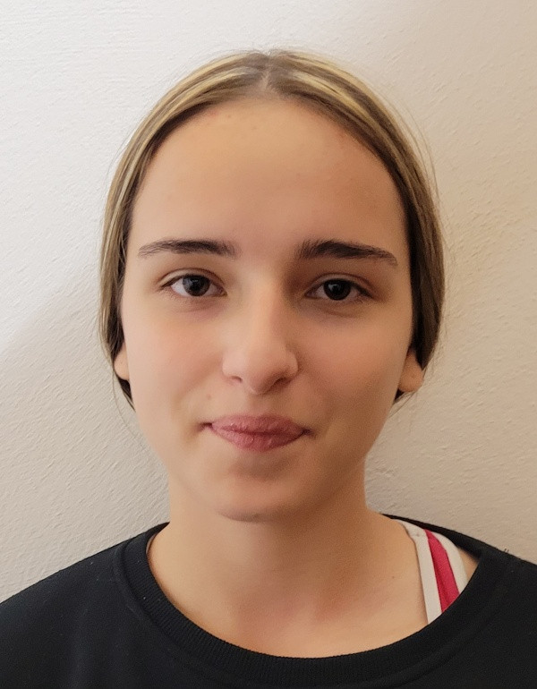 Tkáčová Annamária