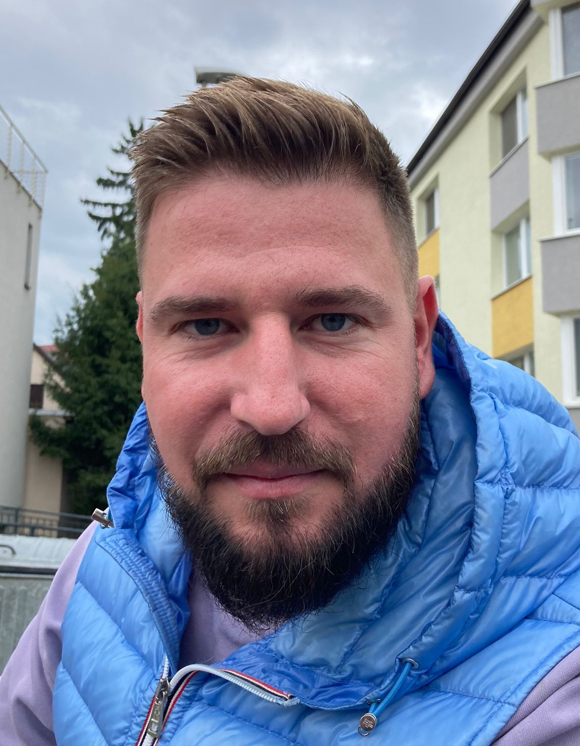 Hallon Peter